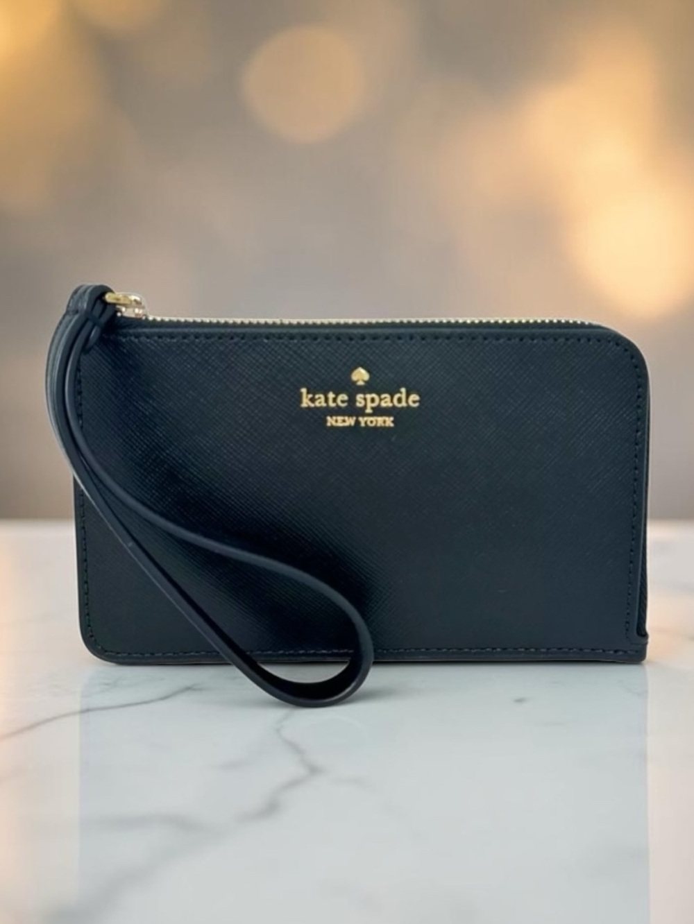 kate spade New York NWOT Black Saffiano Leather Wristlet with Gold Logo